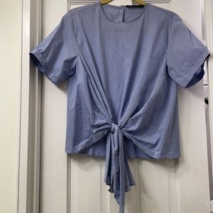 Zara front tie and back button detail top